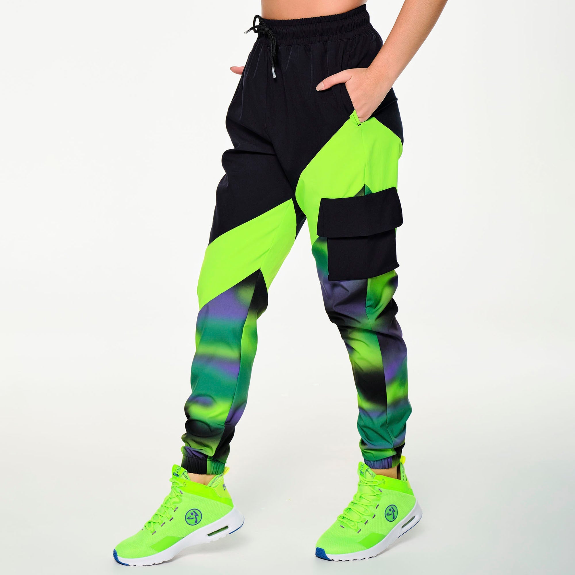 Zumba Glow Cargo Pants Mens Z2B000045 – Zumba Wear Singapore